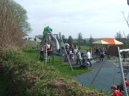 https://www.morvalparishcouncil.org.uk/data/uploads/COUNCILplayarea35.jpeg